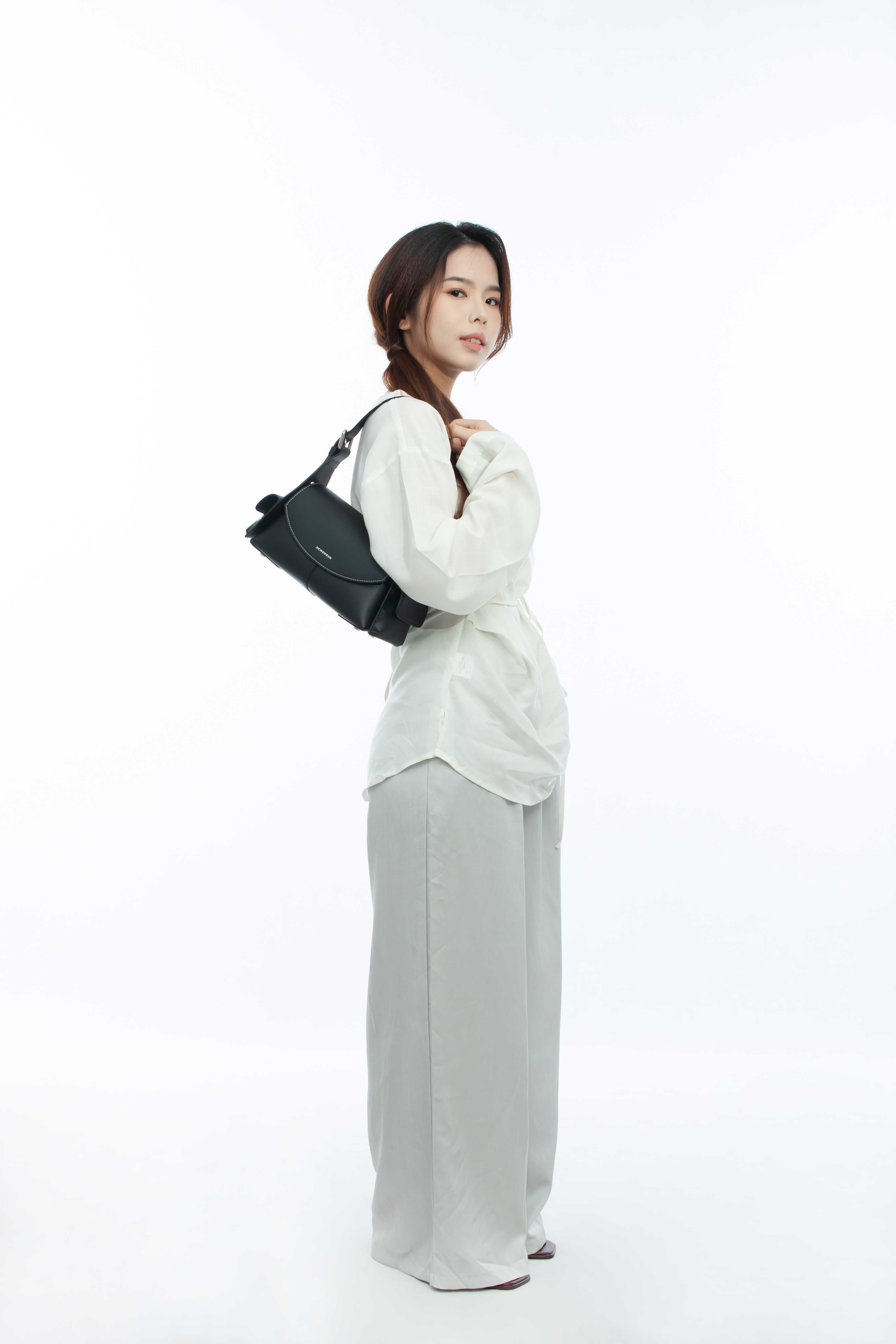 JUVIE-BLACK