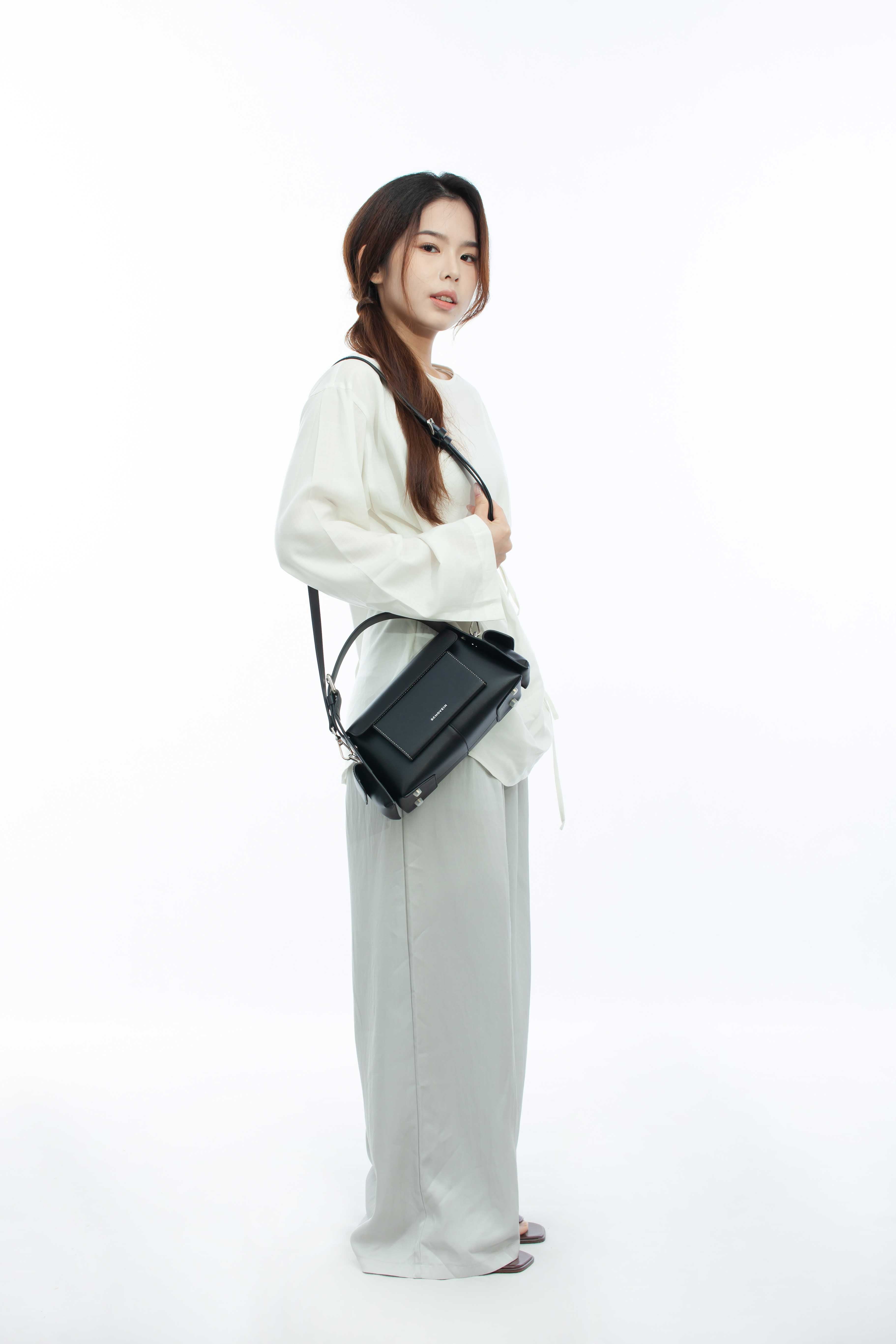 JUVIE-BLACK