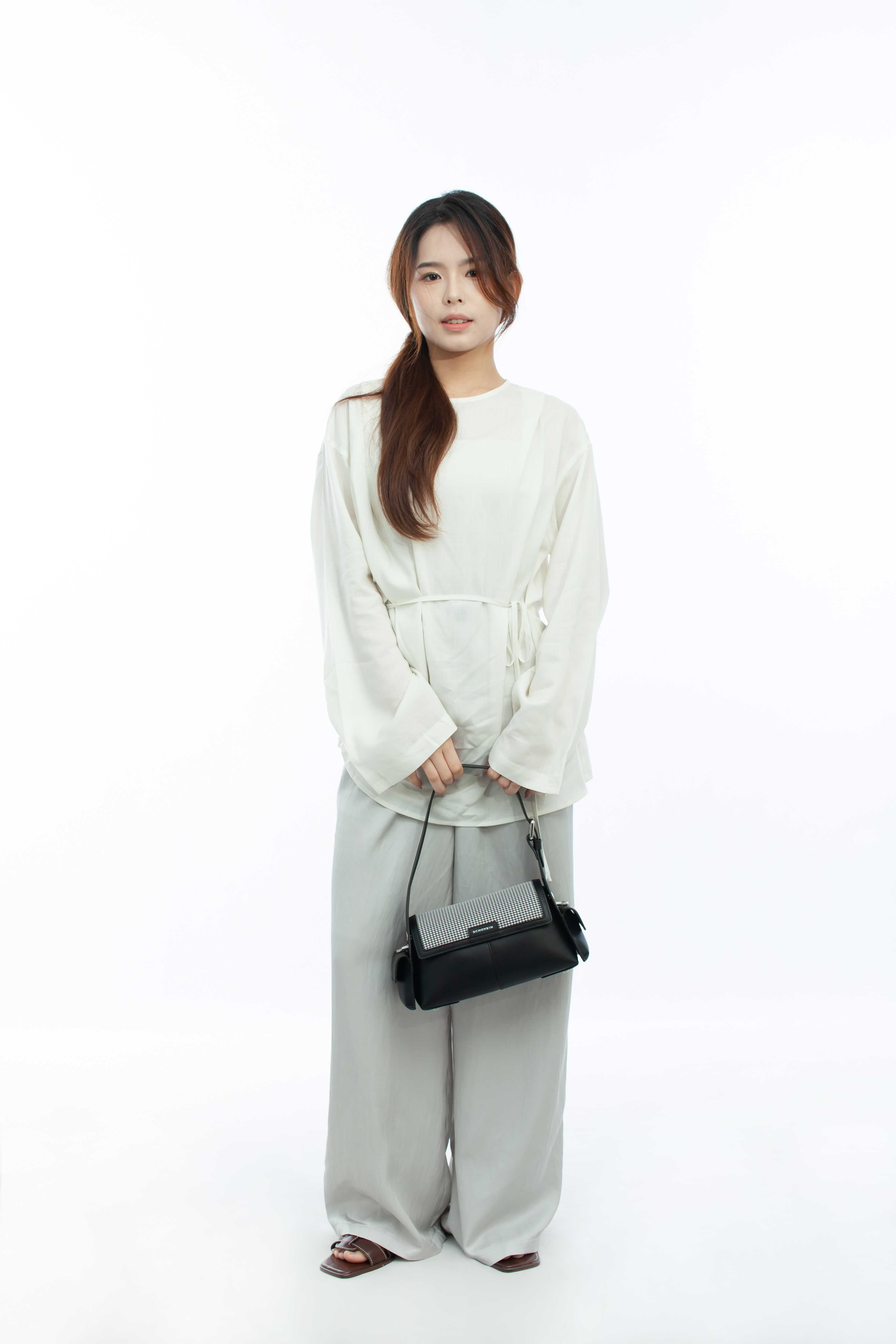 JUVIE-BLACK