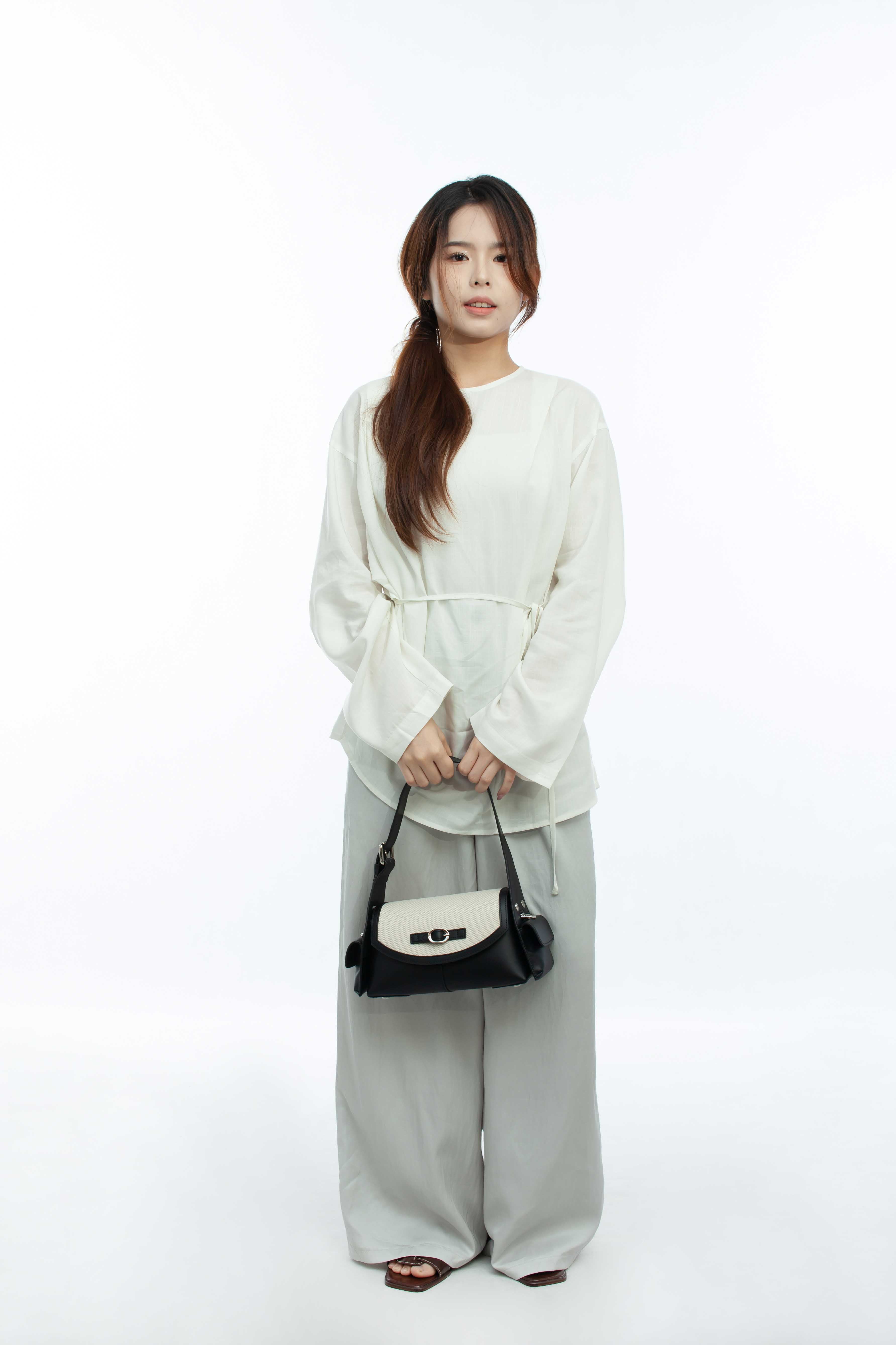 JUVIE-BLACK