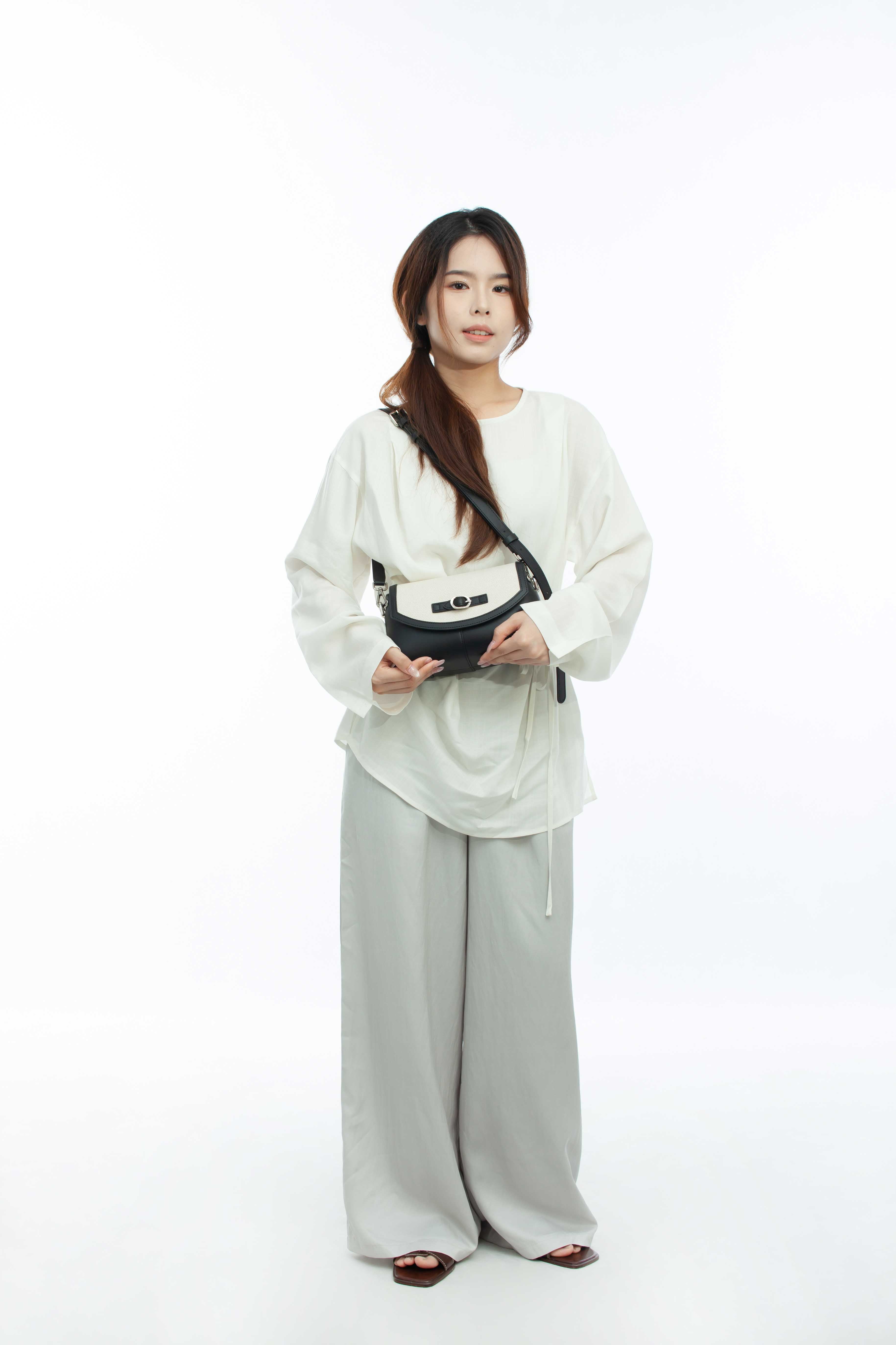 JUVIE-BLACK