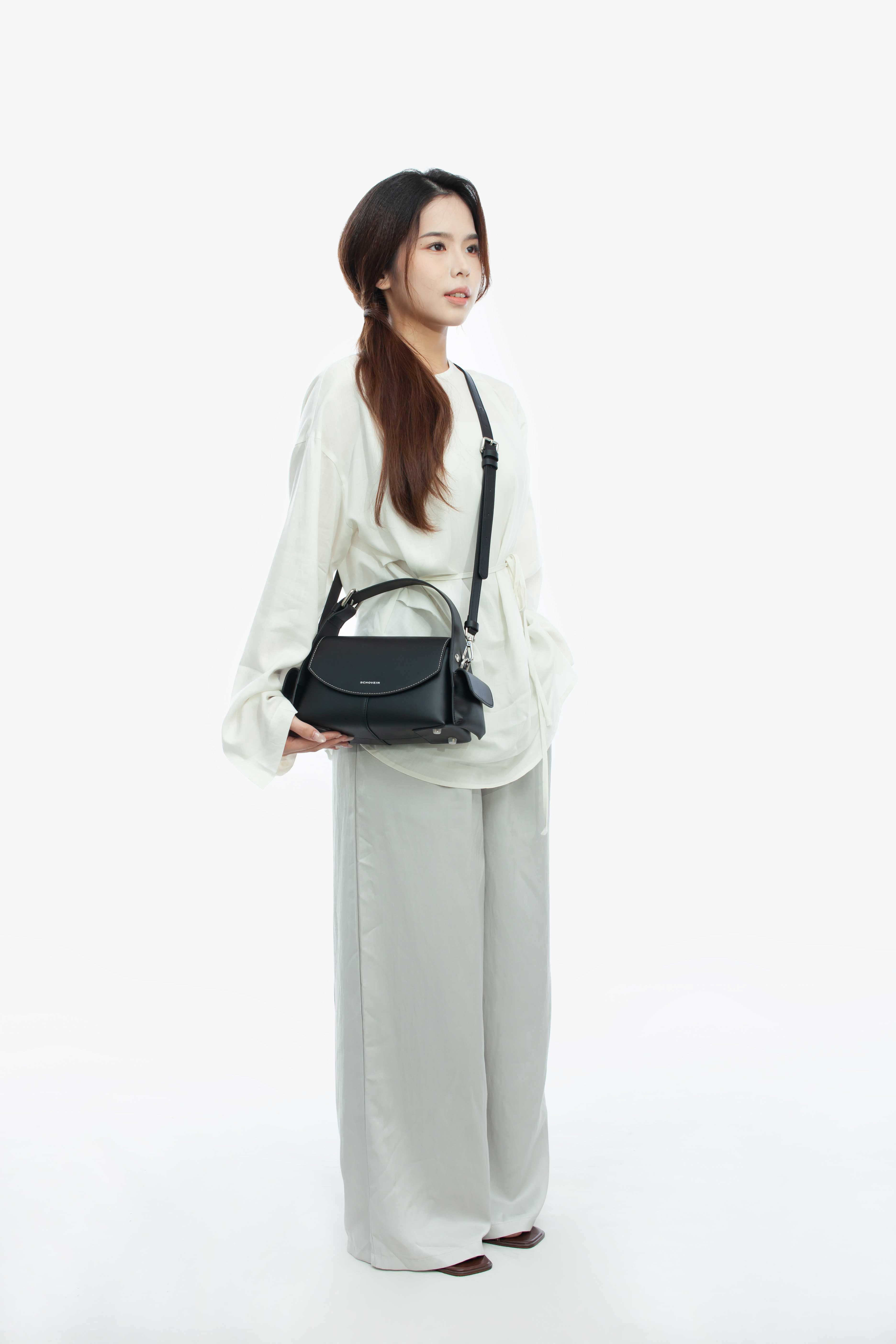 JUVIE-BLACK 1.0