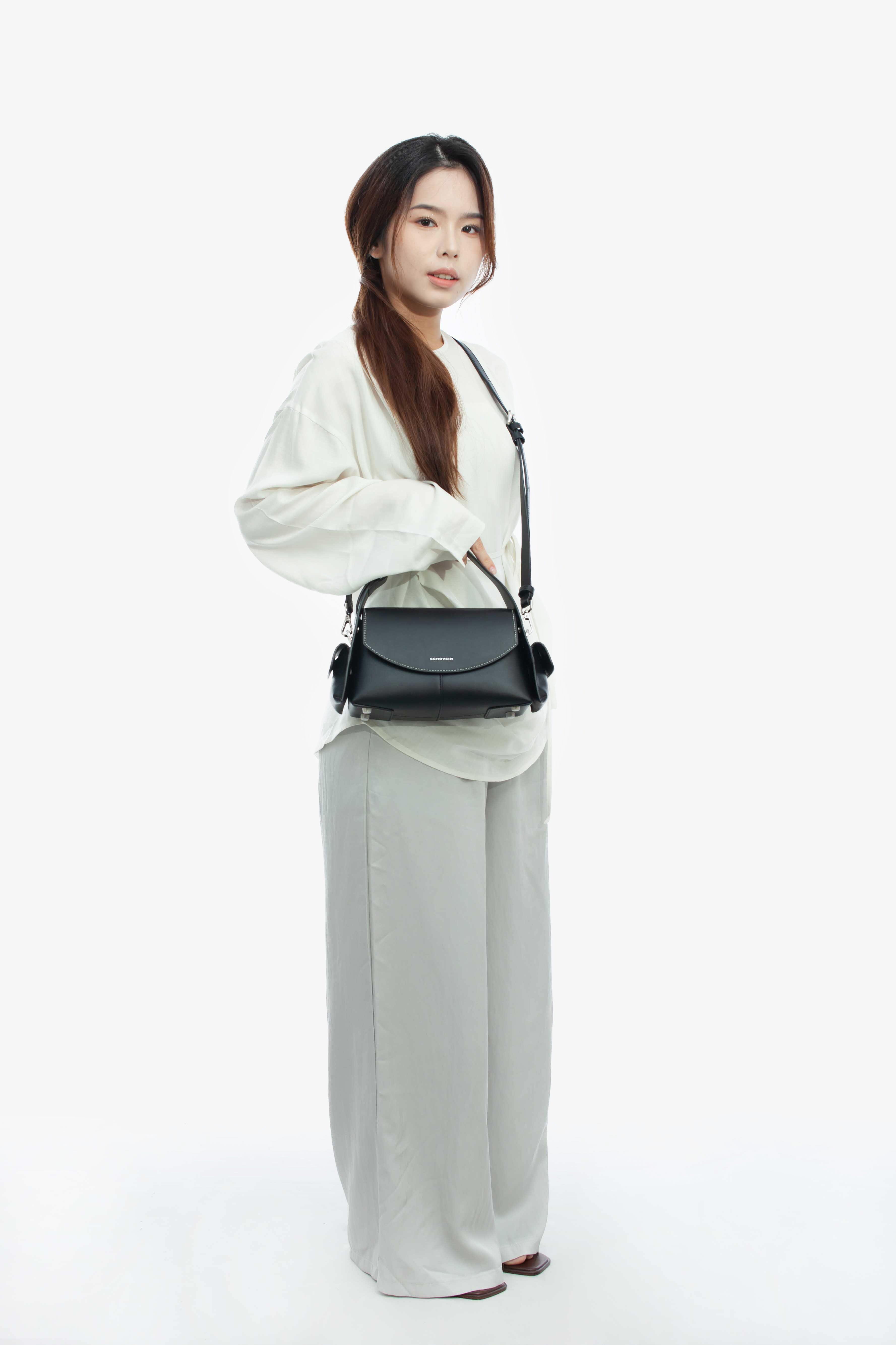 JUVIE-BLACK 1.0