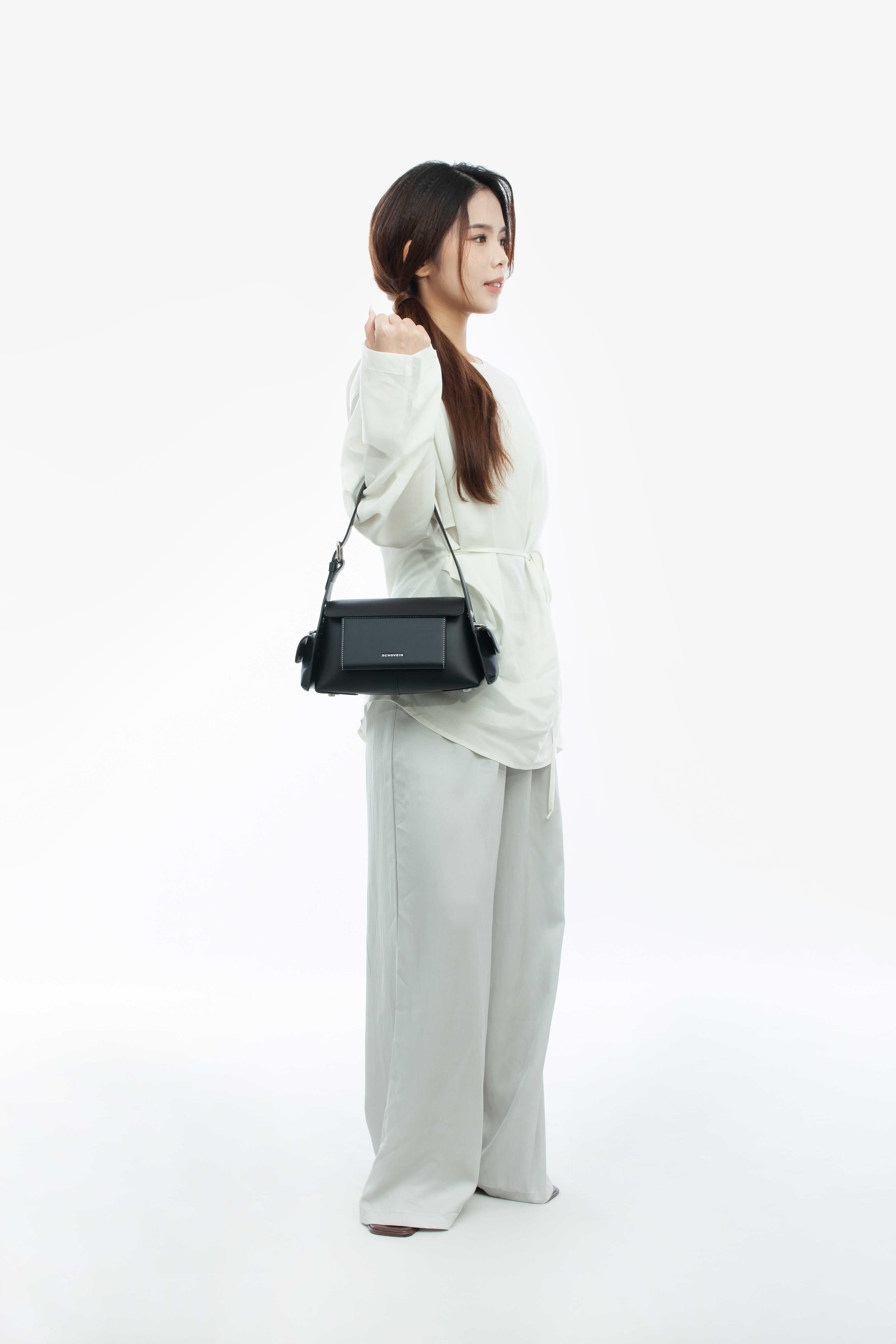 JUVIE-BLACK 1.0