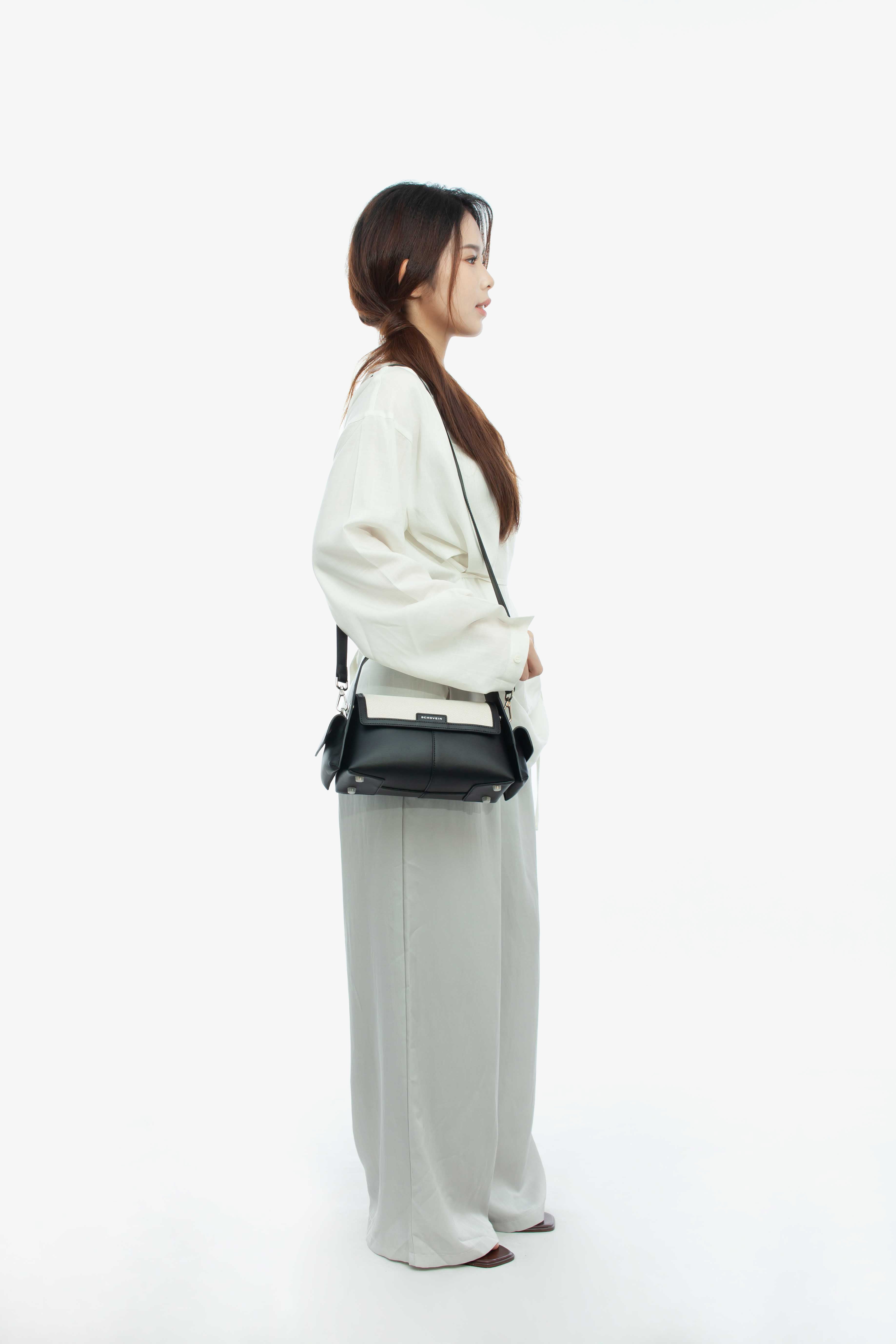 JUVIE-BLACK 1.0