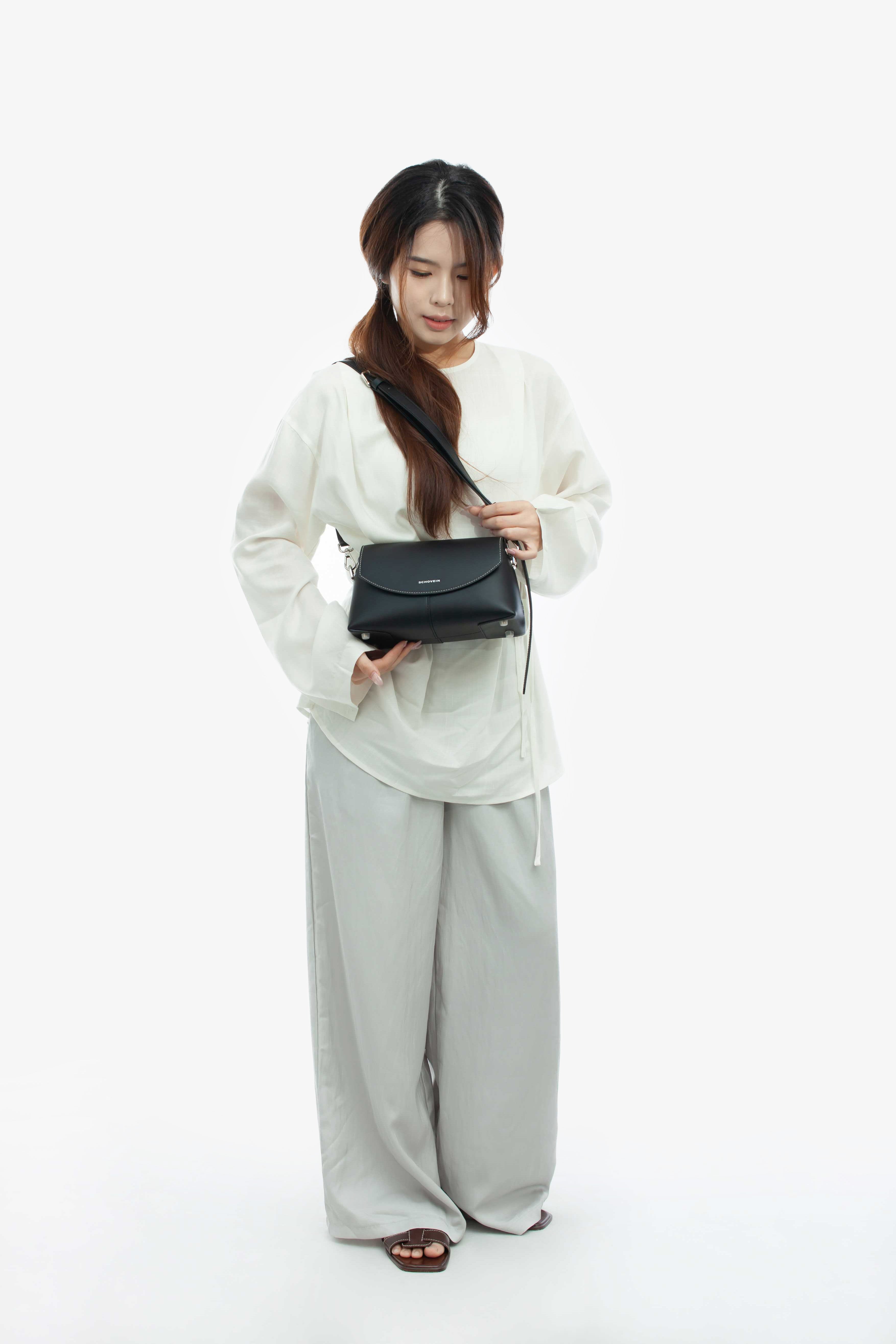 JUVIE-BLACK 1.0